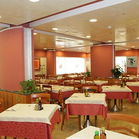 Hotel Ezzelino San Zenone Eksteriør bilde