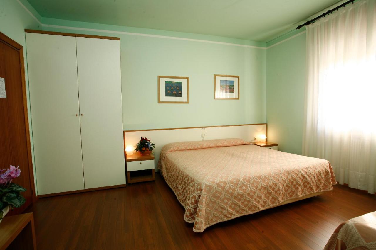 Hotel Ezzelino San Zenone Eksteriør bilde