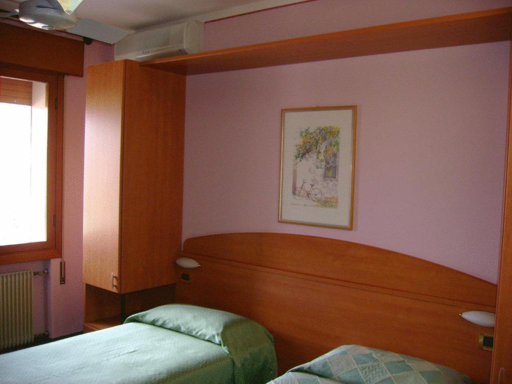 Hotel Ezzelino San Zenone Eksteriør bilde