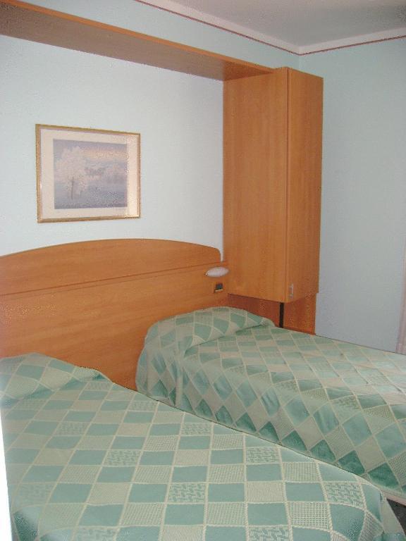 Hotel Ezzelino San Zenone Eksteriør bilde